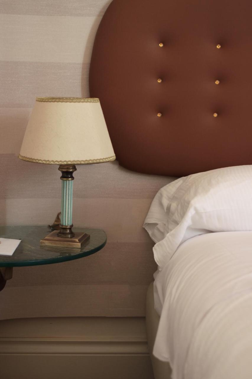 C-Hotels De Rose Palace Firenze Esterno foto